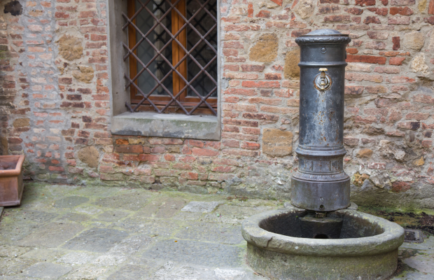 Ante las altas temperaturas, CECU exige una ley estatal que garantice fuentes de agua potable suficientes en nuestras calles