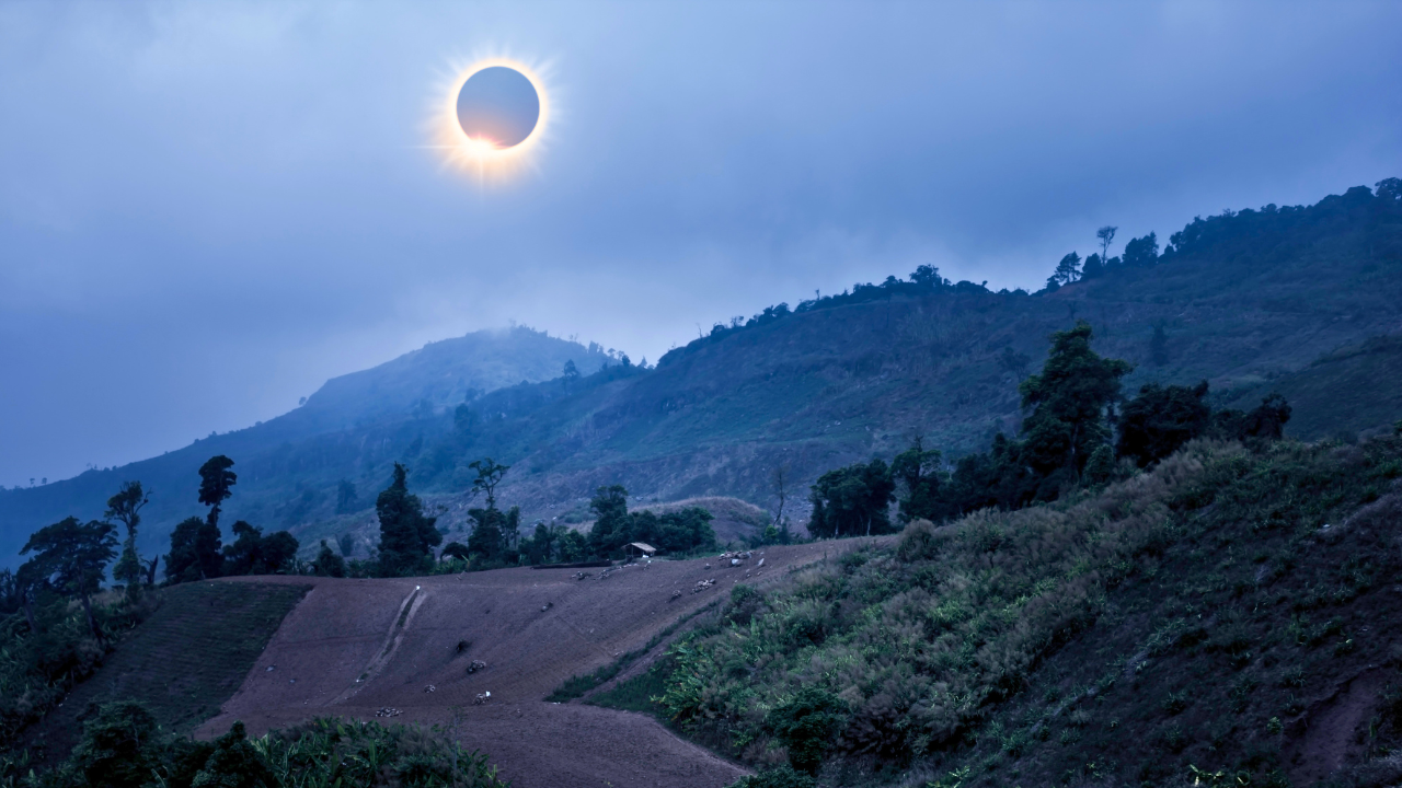 Cómo disfrutar del eclipse solar sin dañar los espacios naturales